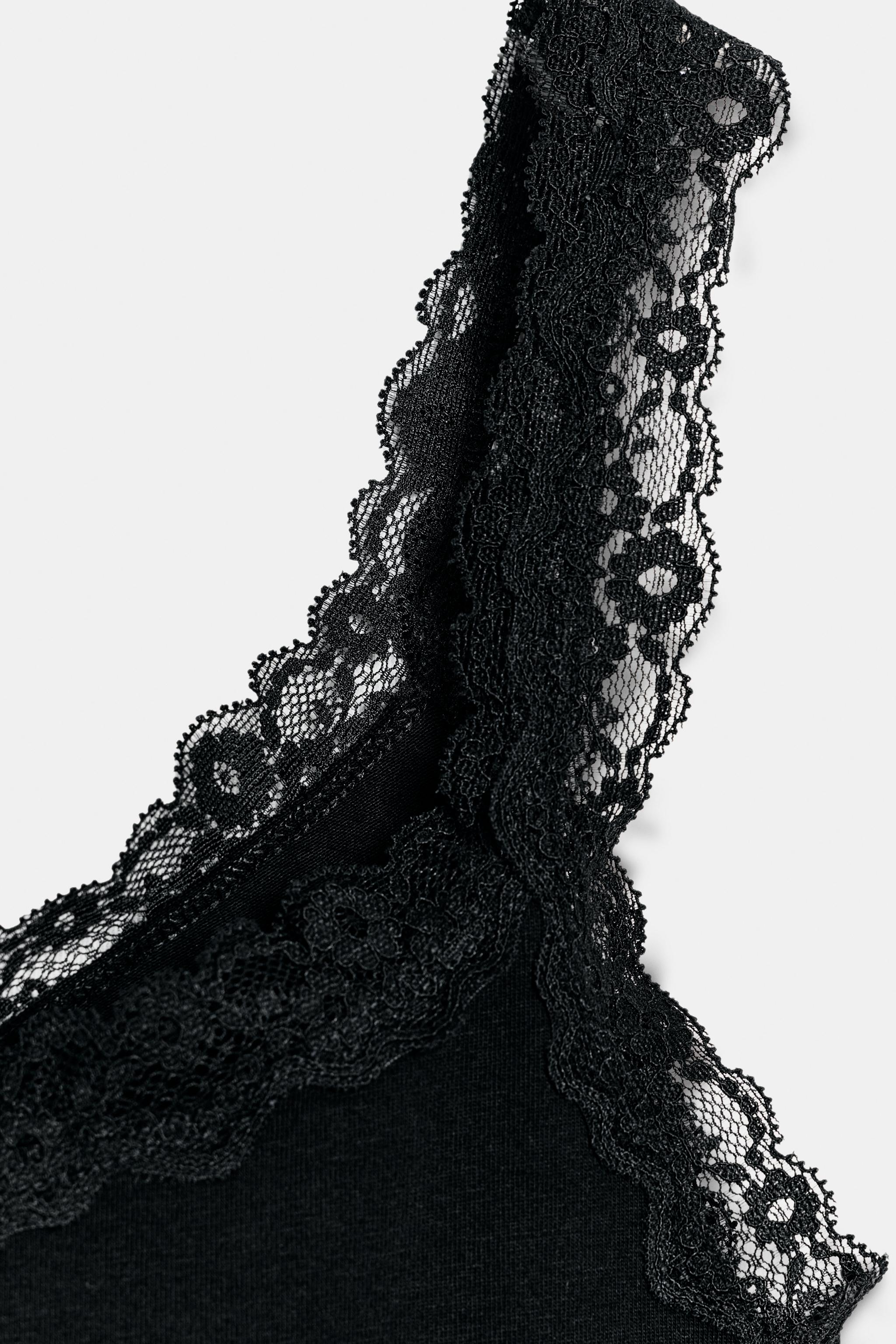 LACE STRAP TOP